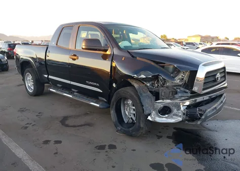 2007 Toyota Tundra Sr5 4.7L V8 z USA, uszkodzony, nr VIN 5TFRT541X7X014598